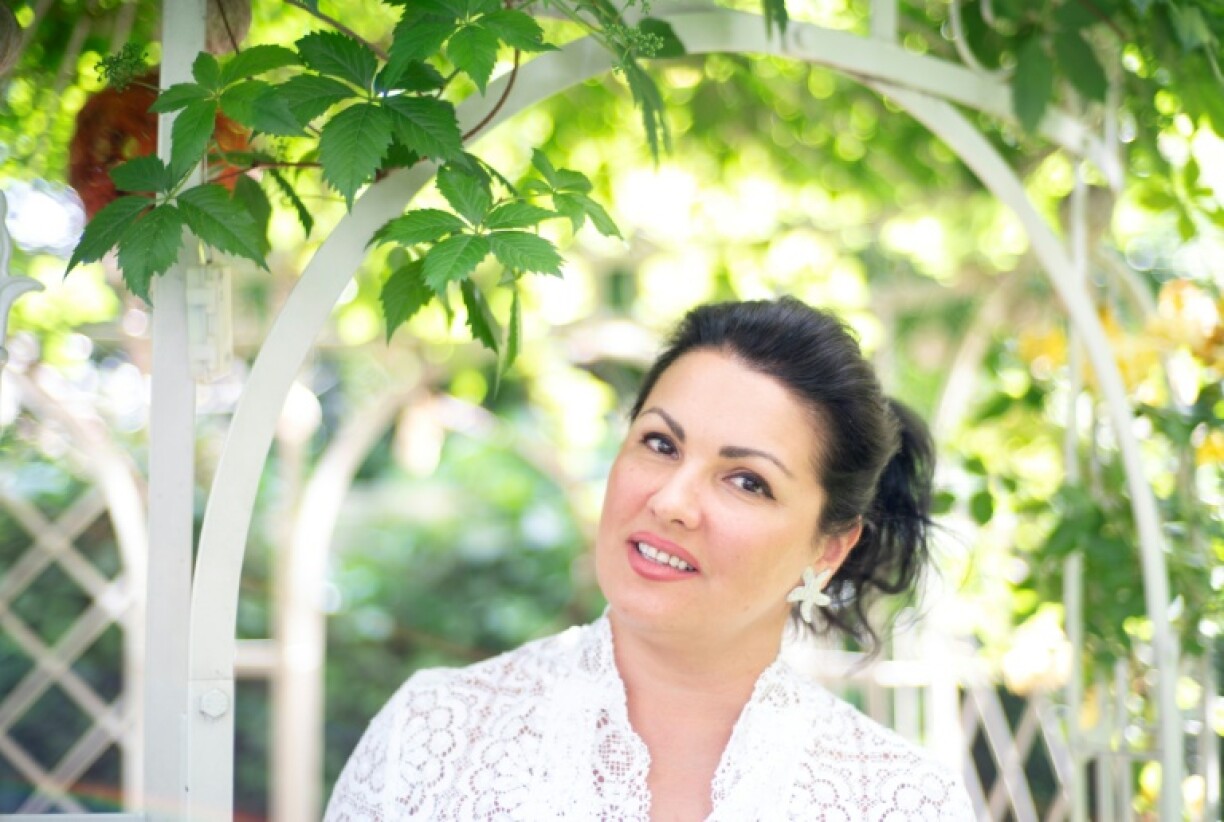 Following the Russian invasion of Ukraine Netrebko put out statements critical of the war in Ukraine, but did not explicitly criticise the Russian president