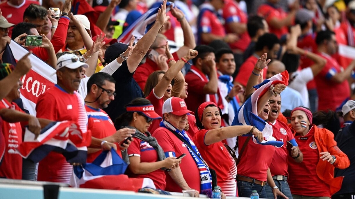 Maskless Costa Rica fans.