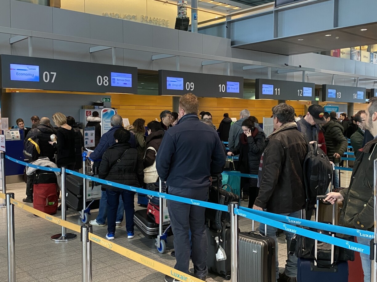 La situation à l'aéroport vers 9h30