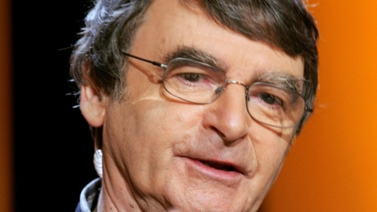 David Lodge le 11 janvier 2005 lors d'une émission littéraire télévisée à Paris