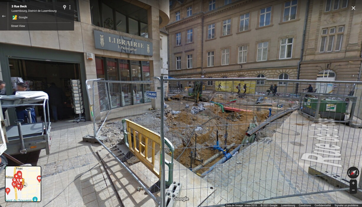 Vue des travaux devant la librairie Française. Capture d'écran Google Street