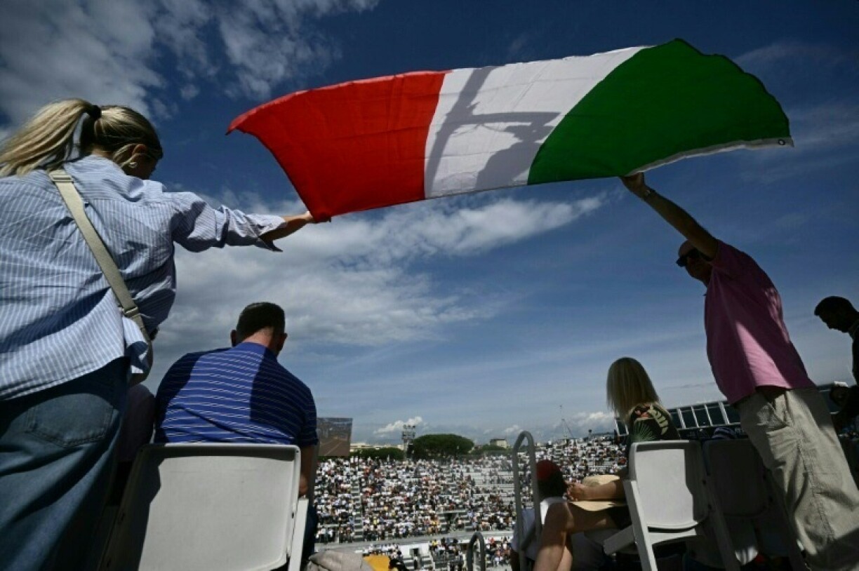 Jannik Sinner and Jasmine Paolini have given Italian fans a local hero to cheer for in both singles finals at the Italian Open