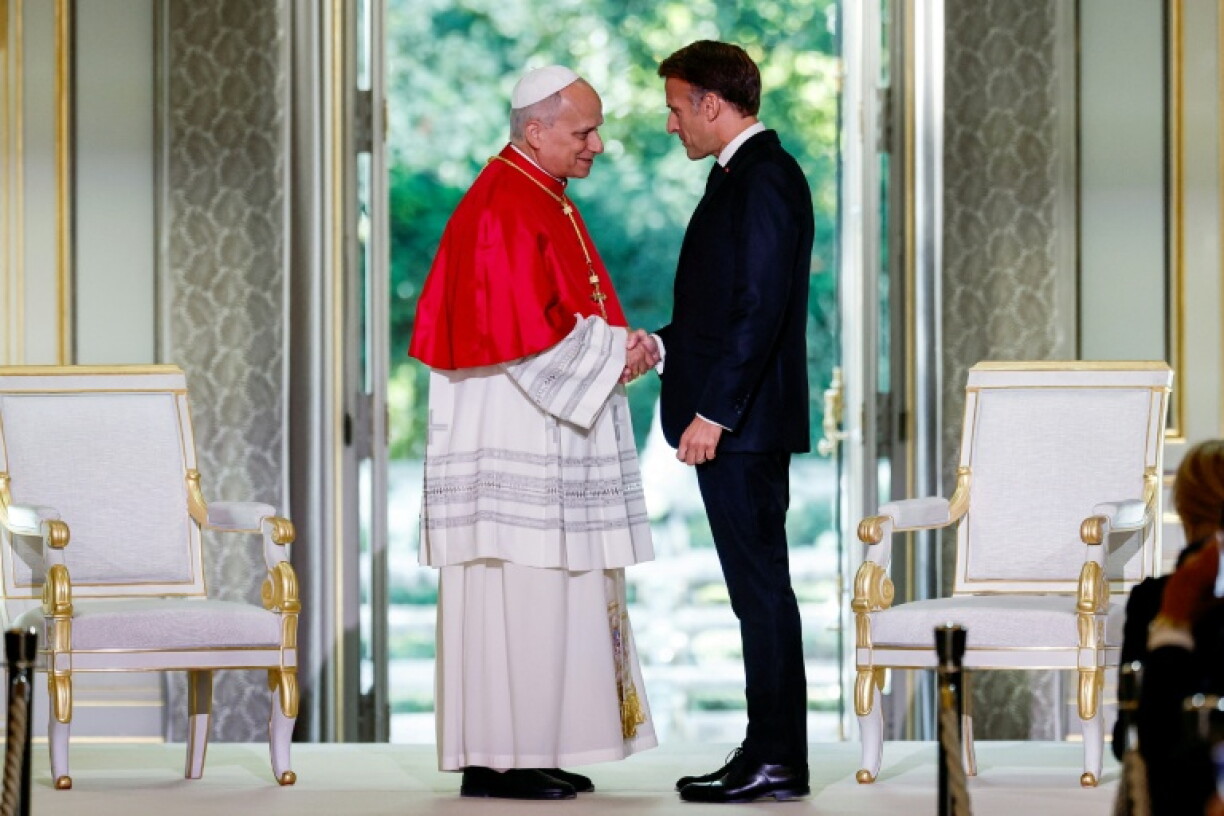 French President Emmanuel Macron received Pope Leo XIV at the Elysee Presidential Palace