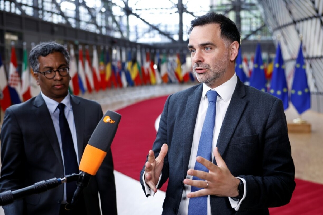 Le ministre français du Commerce extérieur, Laurent Saint-Martin, lors d'une réunion du Conseil des Affaires étrangères à Bruxelles le 15 mai 2025