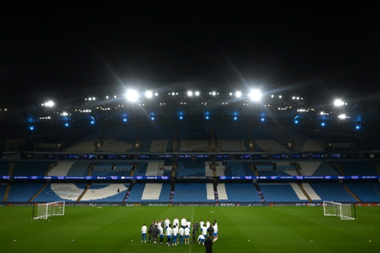 L'effectif du Real Madrid à l'entraînement, le 16 mars 2026 à l'Etihad Stadium, à la veille du 8e de finale retour de Ligue des champions contre Manchester City