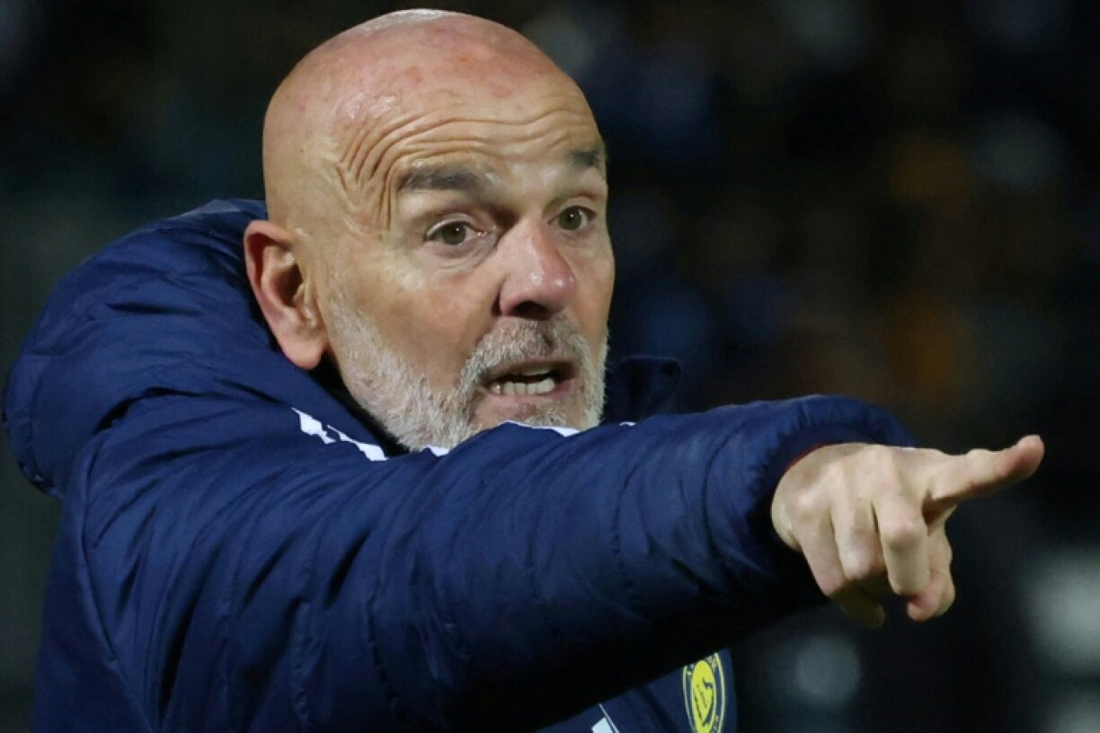 Stefano Pioli is returning to the Fiorentina dugout as coach