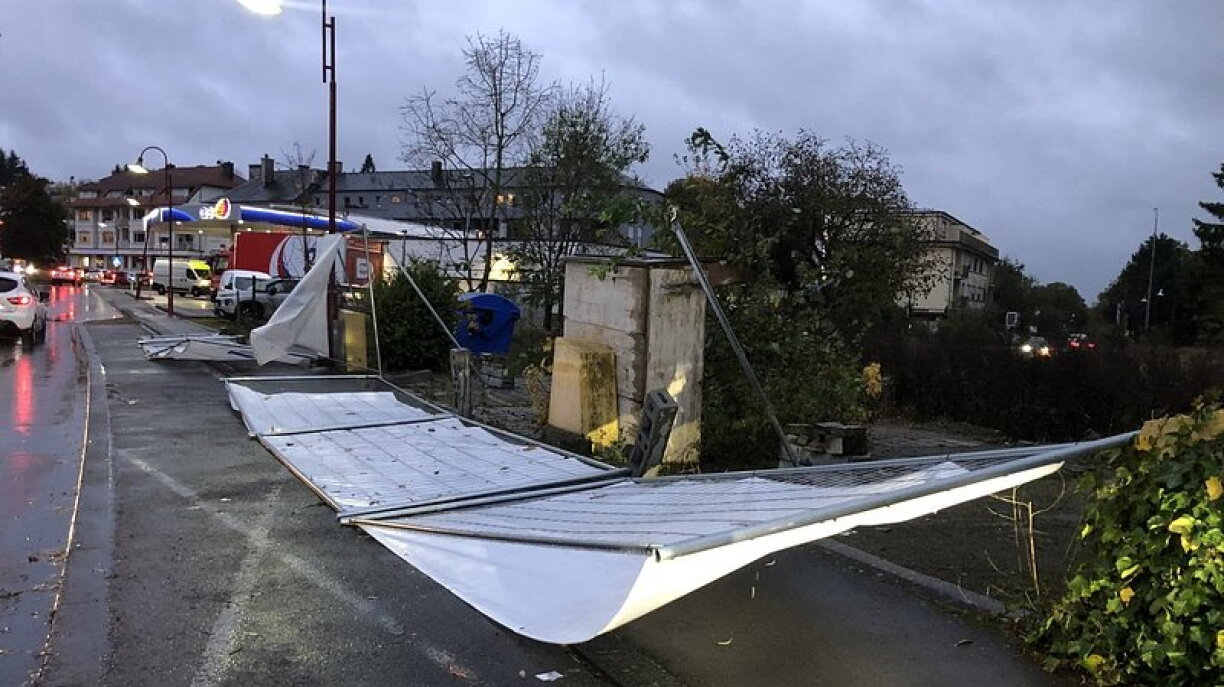 Les barrières d'un chantier situé à Bridel ont flanché sous la force du vent le 21 octobre 2021