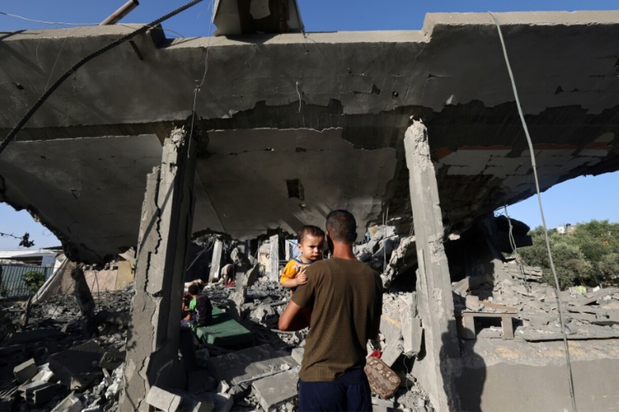 Israel has ramped up it campaign in Gaza, where rescuers said strikes killed at least 15 people on Saturday