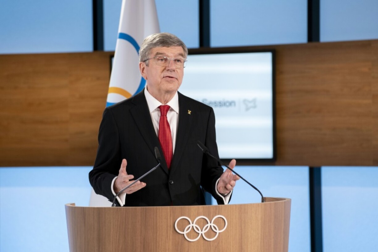 Le président du Comité international olympique, Thomas Bach, ouvrant la 137e session du CIO qui se tient virtuellement à Lausanne (Suisse), le 10 mars 2021.