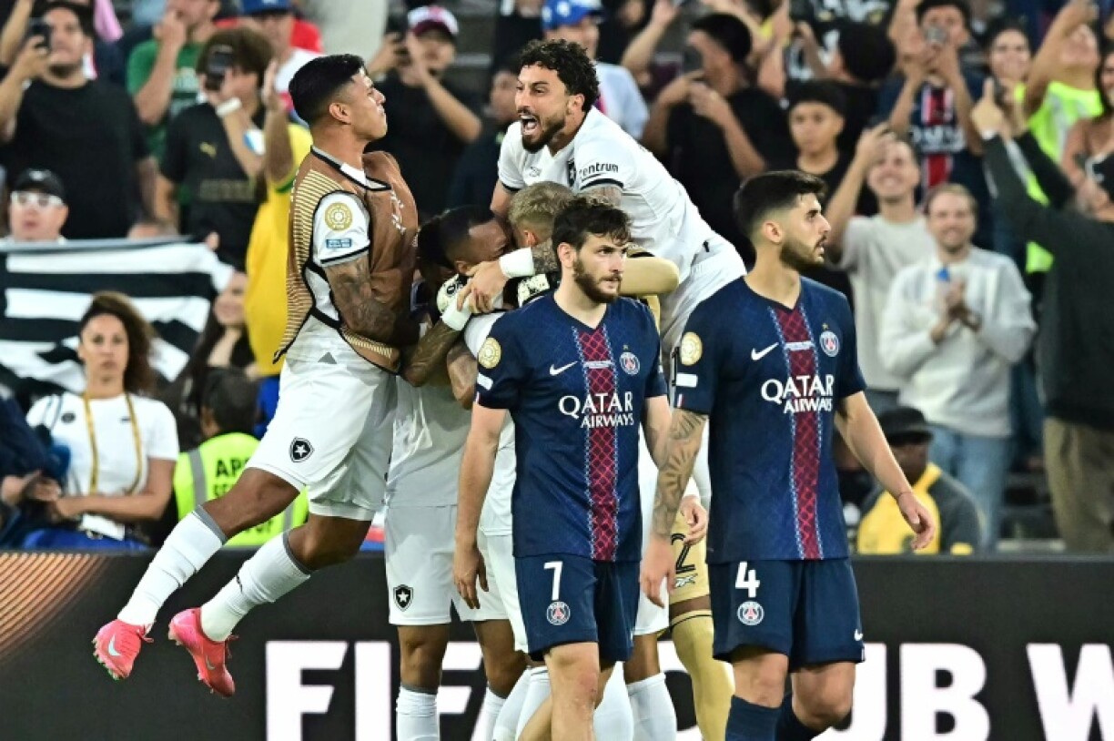 Les joueurs de Botafogo célèbrent leur victoire contre le PSG en Mondial des clubs, le 19 juin 2025 à Los Angeles