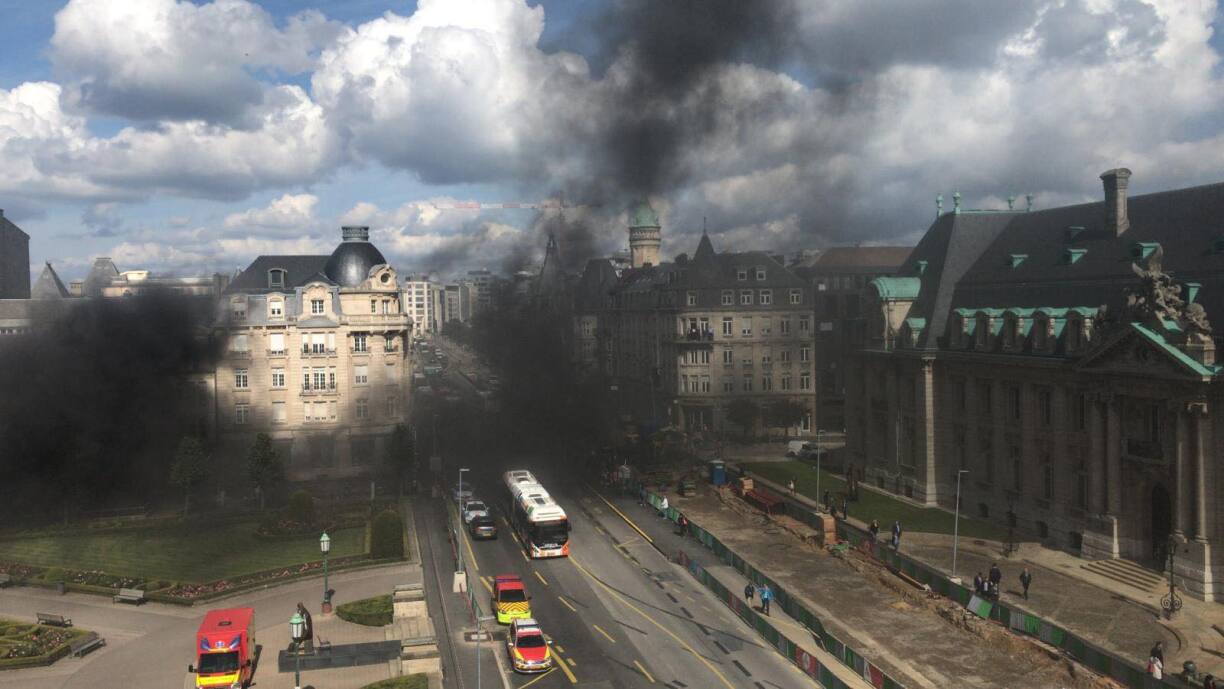 Le 9 septembre 2019 n'est plus qu'un lointain souvenir. Partiellement reconstruit et entièrement rénové, le parking souterrain des Martyrs rouvre ce 17 mars 2025.