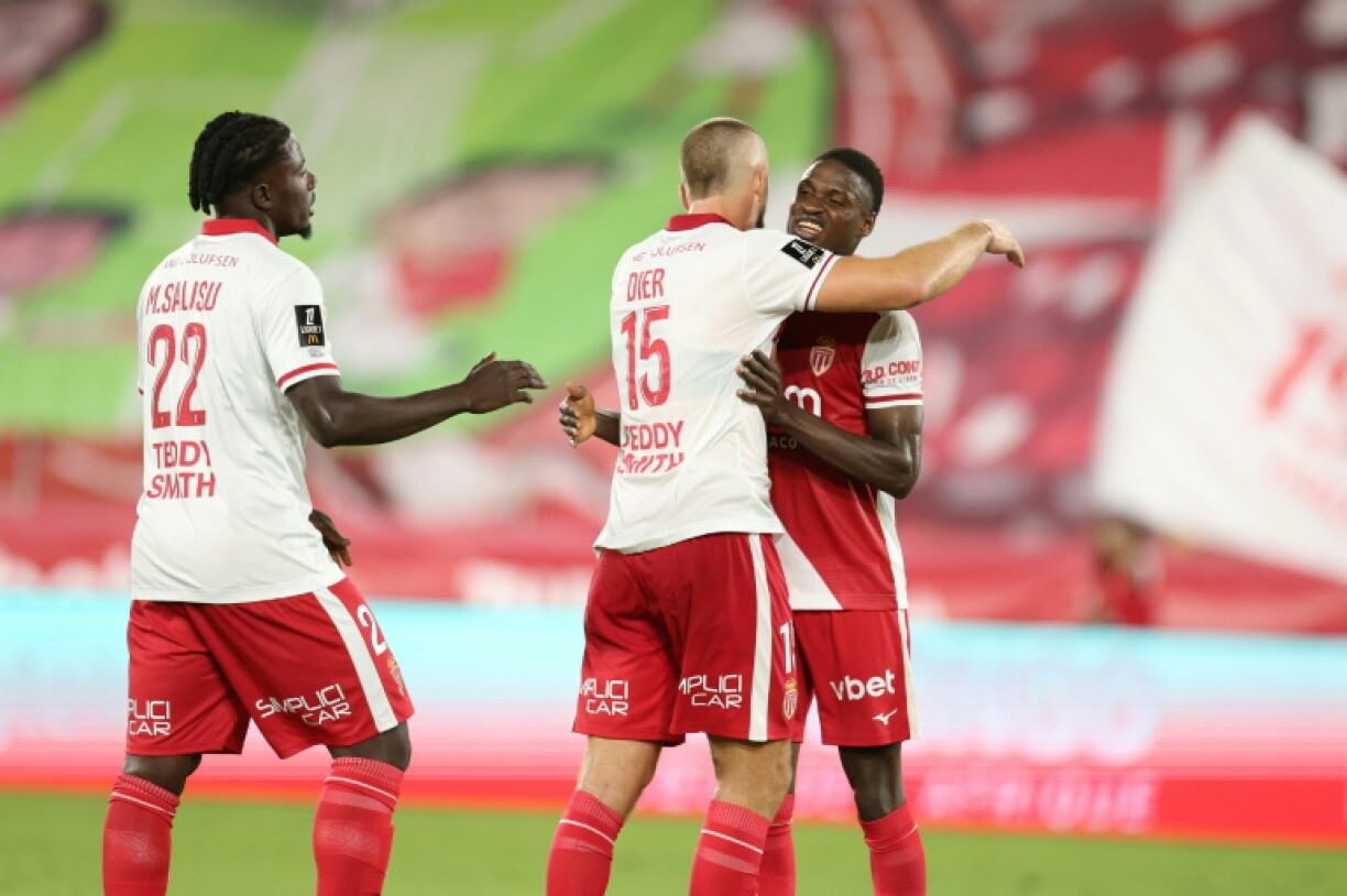 Les Monégasques exultent après leur succès chanceux contre le RC Lens au stade Louis-II, le 18 septembre 2026