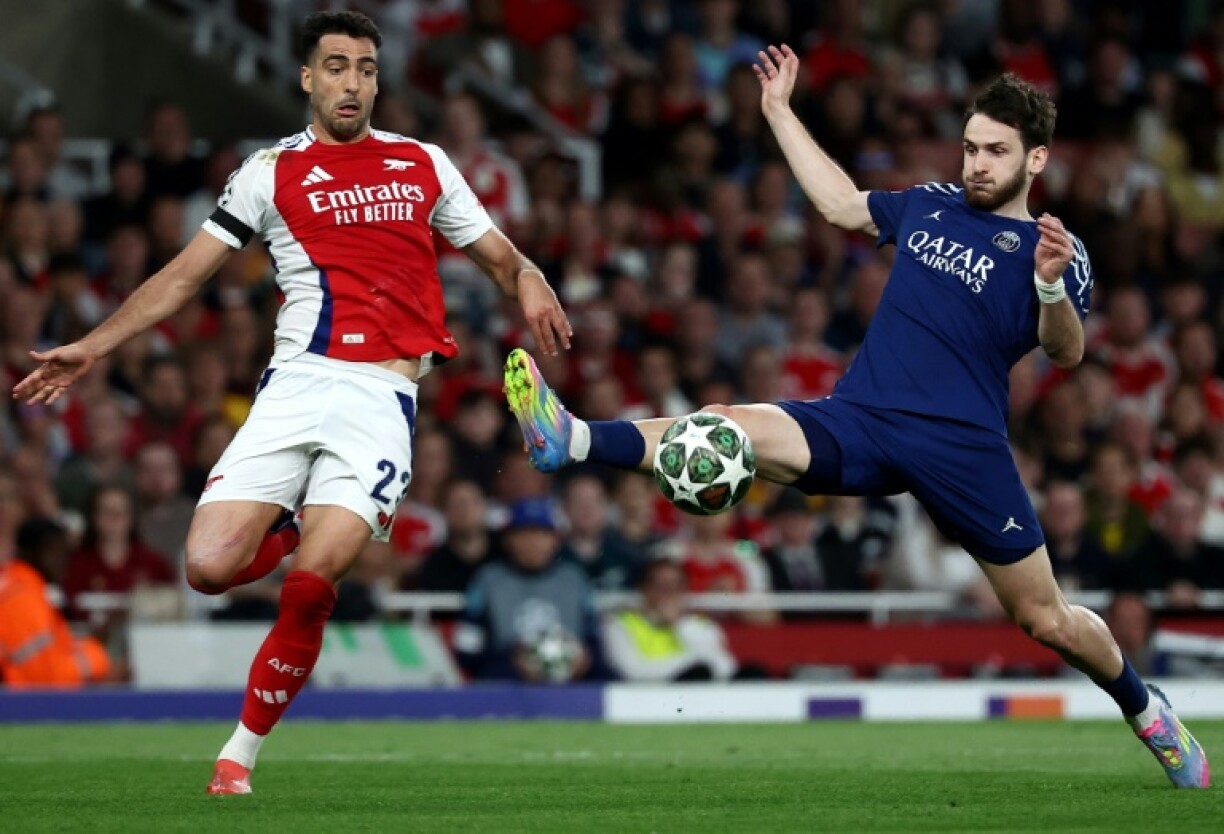 Arsenal's Mikel Merino had a goal ruled out for offside against Paris Saint-Germain