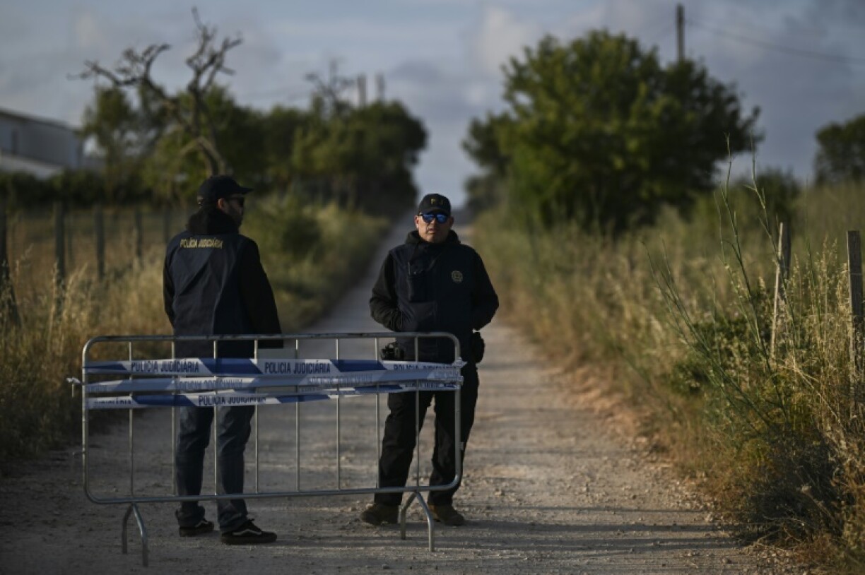 Portuguese police are conducting new searches at the request of the German authorities
