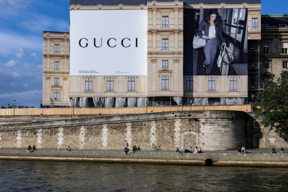 Analysts say de Meo may be able to shake up Kering -- though some noted that the luxury sector was very different to making automobiles