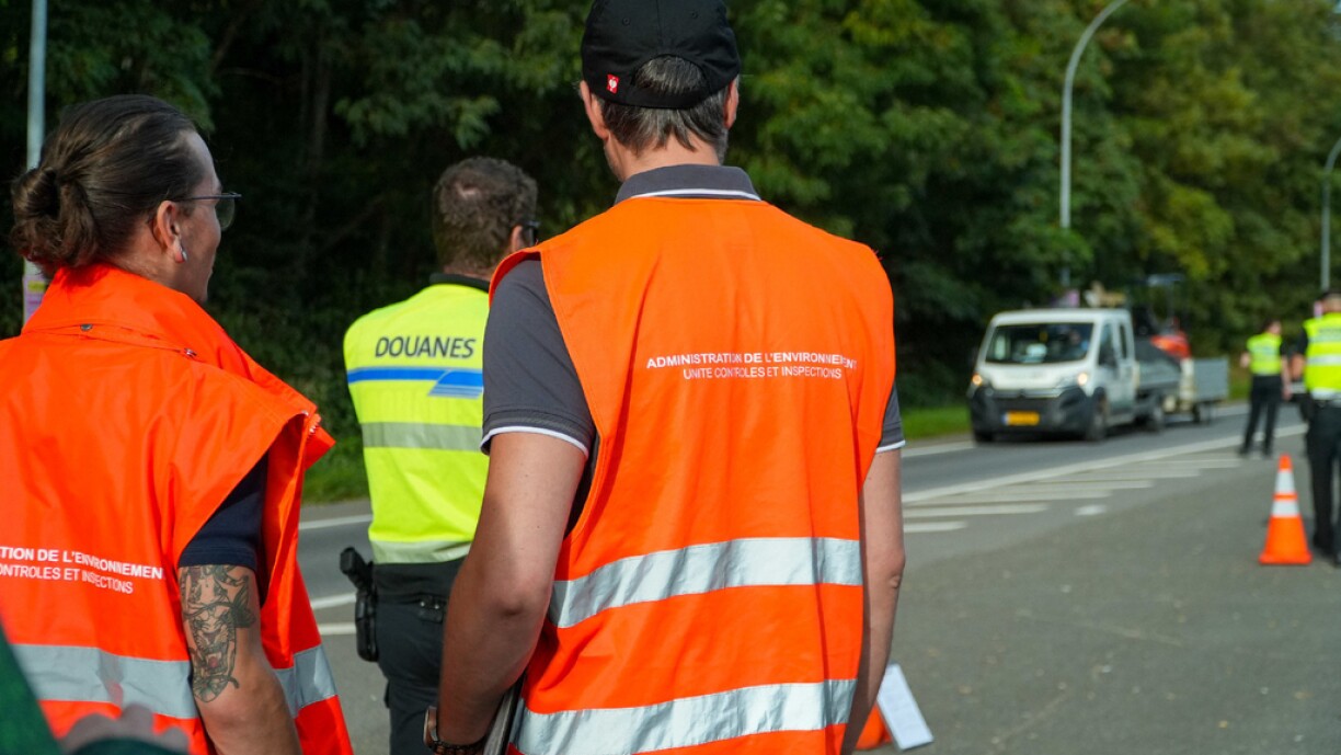 Foto vun enger fréier Offallkontroll vun der Douane.