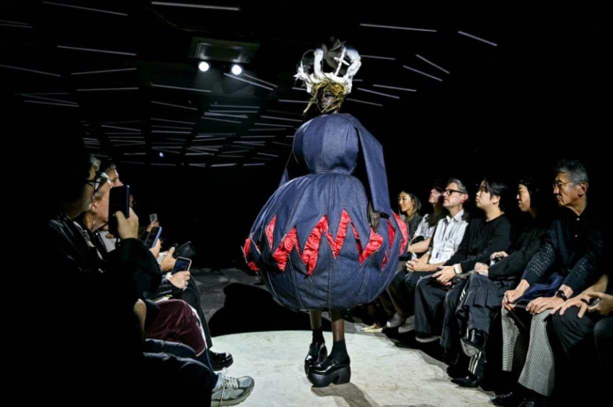 The Comme des Garçons how in Paris on October 3
