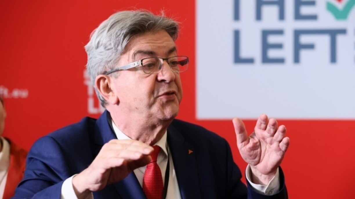 Le leader de la France insoumise Jean-Luc Mélenchon le 10 juillet 2024 au Parlement européen à Bruxelles