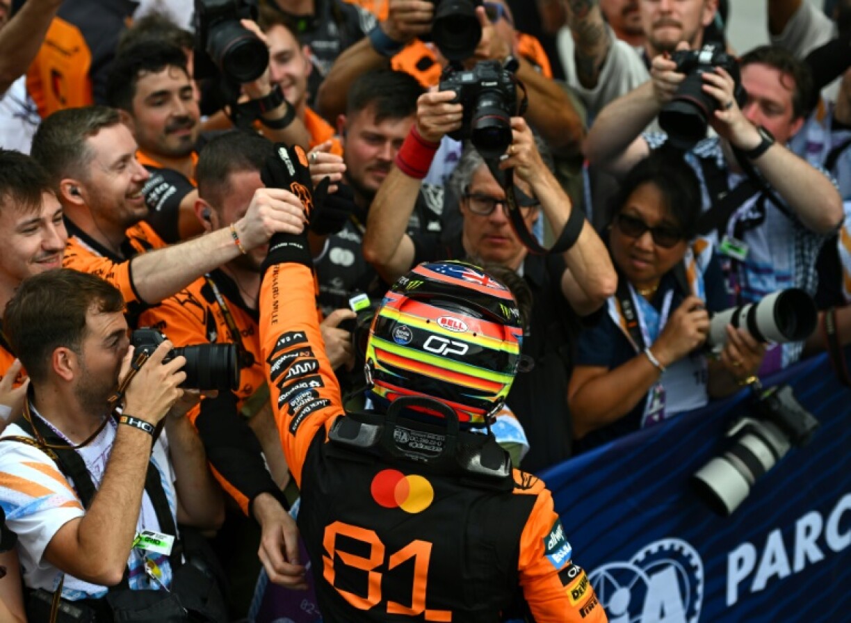 Oscar Piastri won his third straight race with victory in the Miami Grand Prix on Sunday.