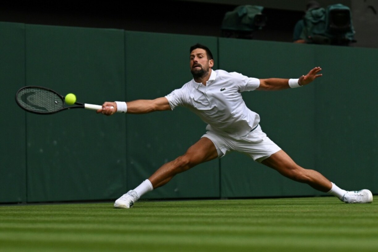 Novak Djokovic cruised into the Wimbledon fourth round on Saturday
