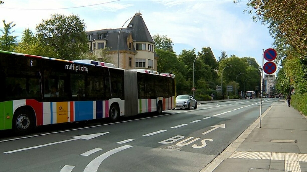 L'avenue de la Porte-Neuve, où le tram doit passer pour relier directement le Glacis et le boulevard Royal.
