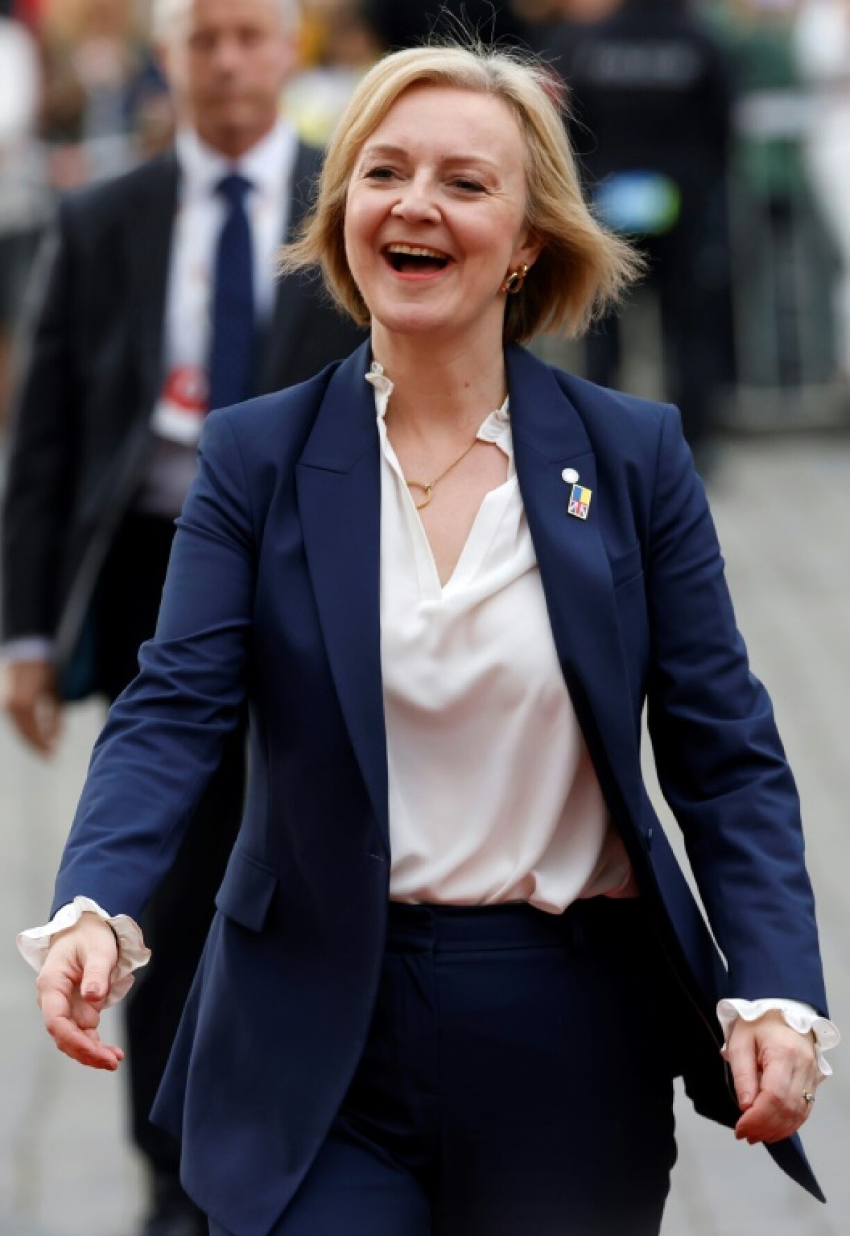 La Première ministre britannique Liz Truss arrive au sommet de la Communauté politique européenne le 6 octobre 2022 à Prague