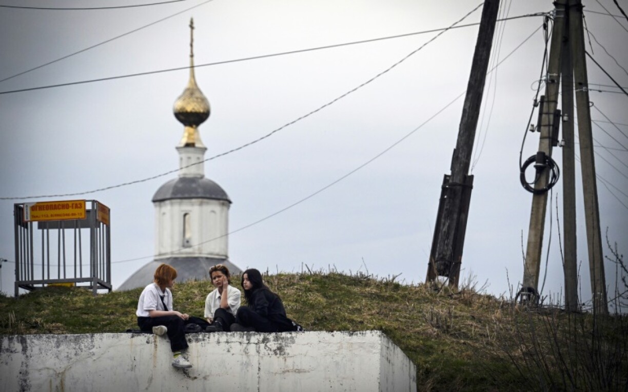 Trump promised to end the fighting within '24 hours' of taking office