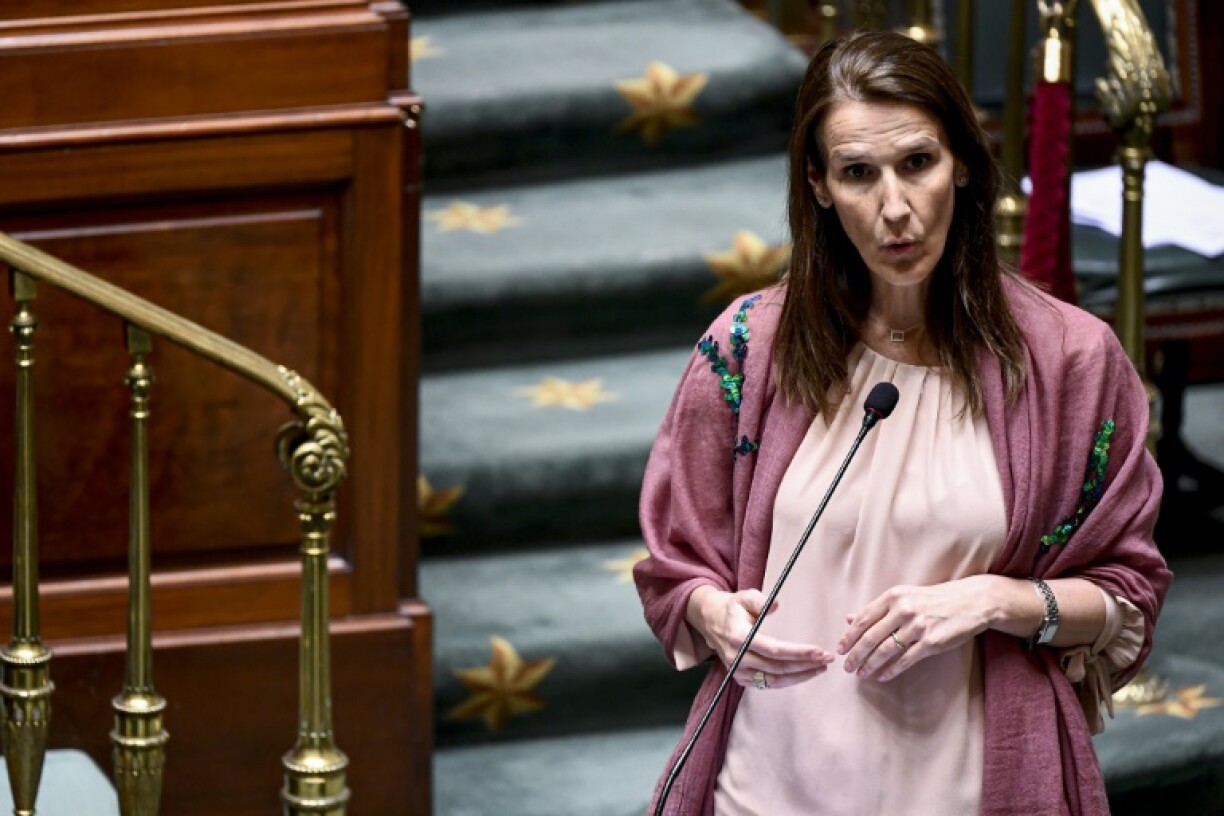 La Première ministre belge et son gouvernement vont alléger les mesures au 1er juillet.