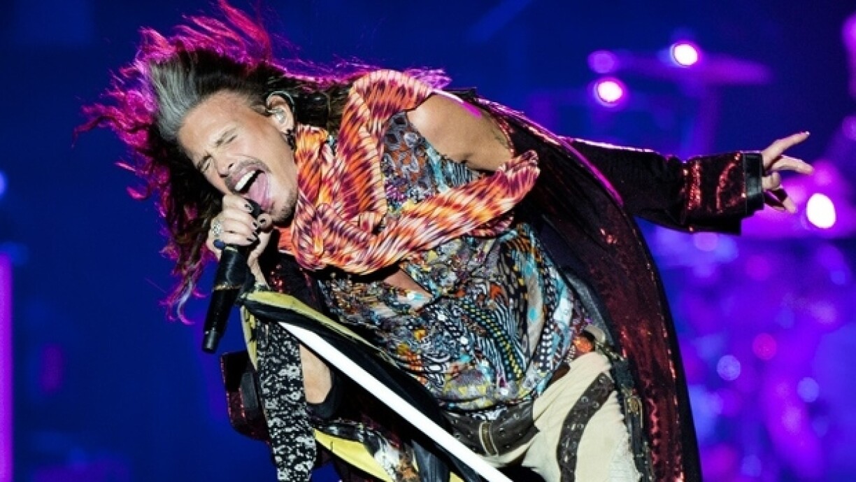 Dat dote Bild gehéiert der Vergaangenheet un. De Sänger vun Aerosmith wäert net méi live op enger Bün performe kënnen.