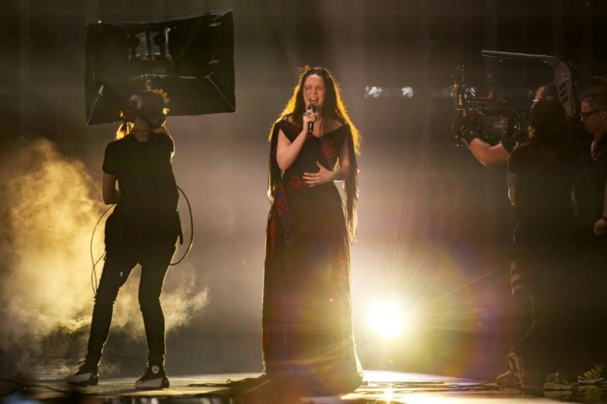 Zoe Me is representing Switzerland at Eurovision 2025 with the French-language song 'Voyage'