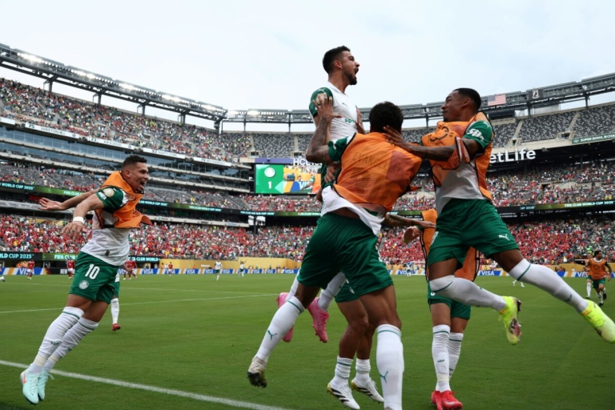 Palmeiras' Argentine forward Jose Manuel Lopez celebrates scoring his team's second goal against Al Ahly in New Jersey