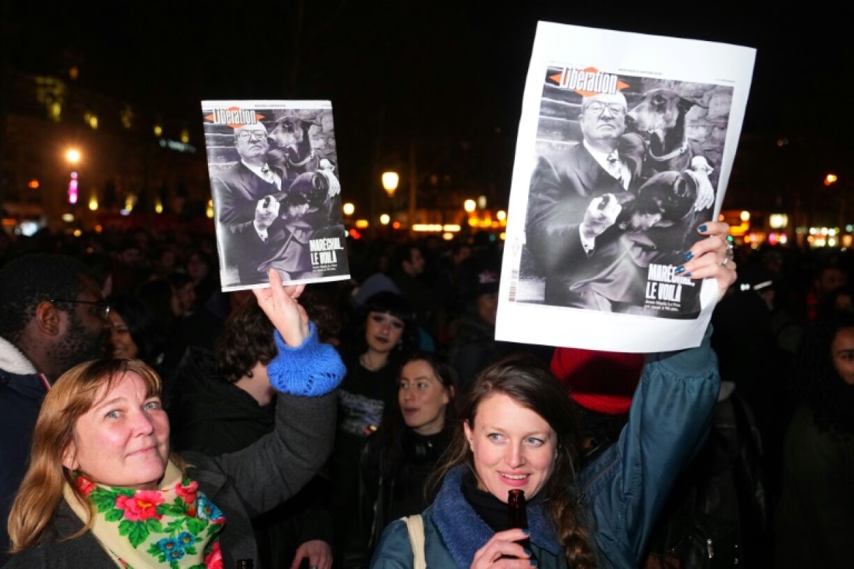Hundreds took to the streets in Paris and other cities celebrate far-right firebrand Jean-Marie Le Pen's passing