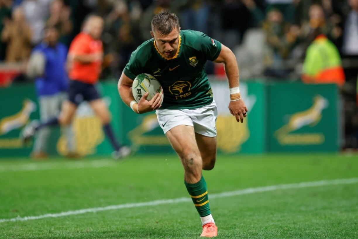 South Africa fly-half Handre Pollard scores against Georgia in a warm-up match for the 2025 Rugby Championship.