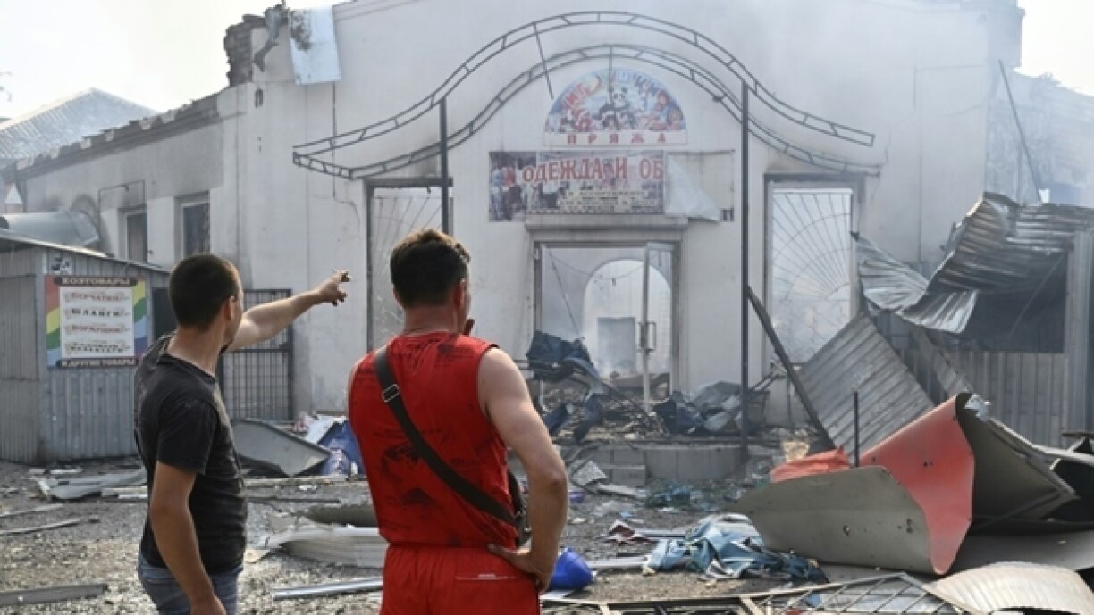 Un marché détruit à Sloviansk en Ukraine.