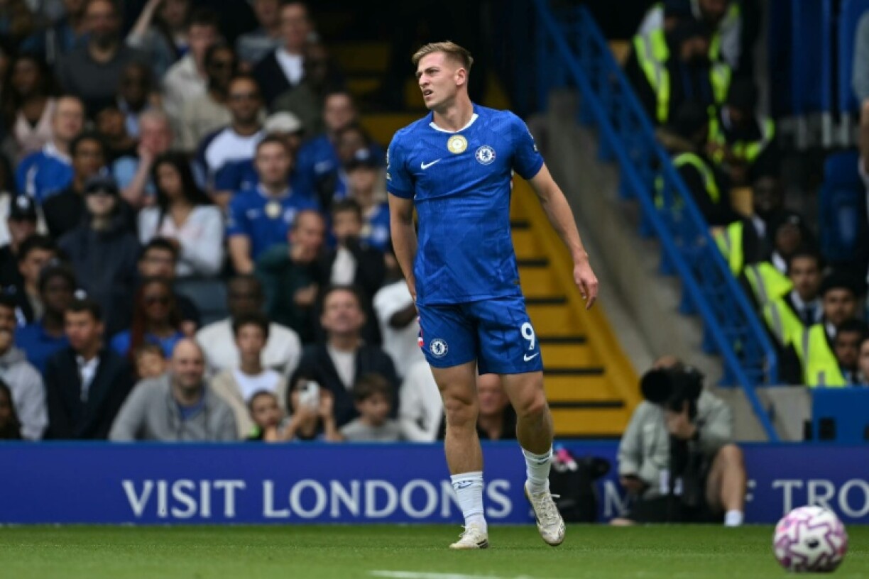 Chelsea forward Liam Delap picked up an injury against Fulham