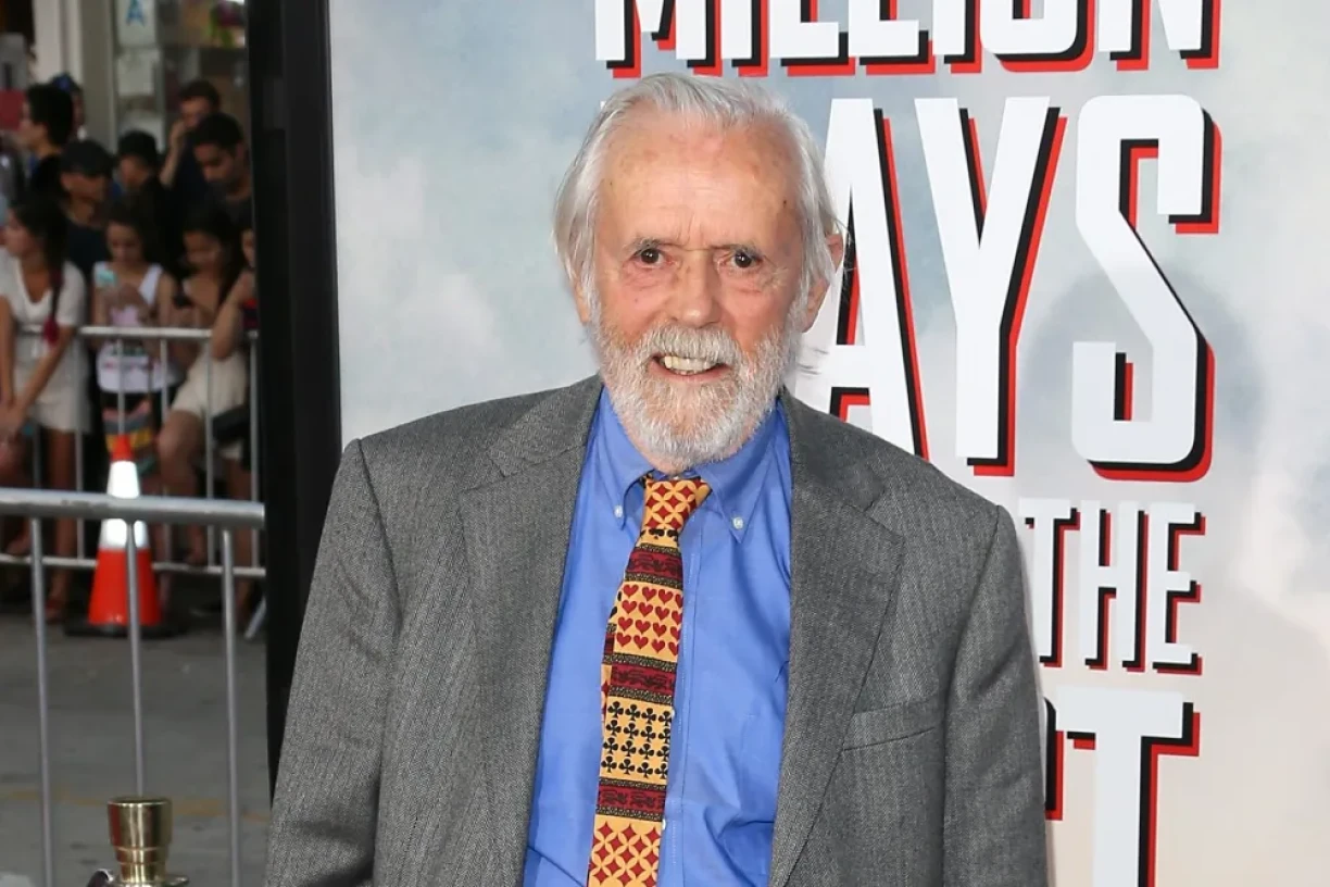 Den US-Schauspiller Matt Clark war iwwer sechs Joerzéngten am Film-Business.