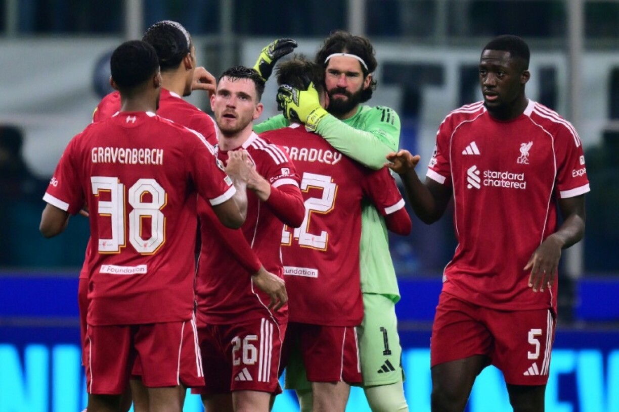 Les joueurs de Liverpool après leur victoire face à l'Inter Milan en Ligue des champions le 9 décembre 2025 à San Siro
