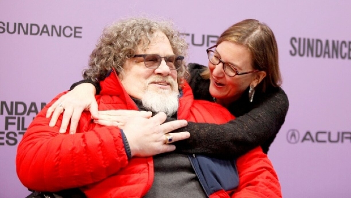 De Regisseur James LeBrecht bei der Première vum Film