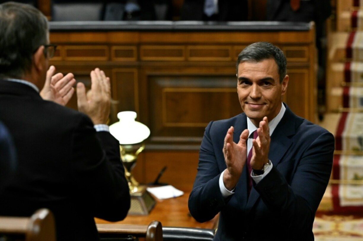 Le Premier ministre espagnol Pedro Sanchez au Congrès, le 15 novembre 2023 à Madrid
