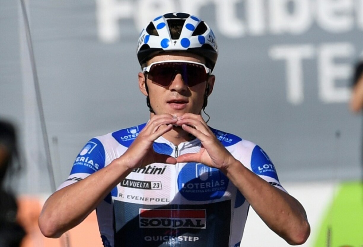 Le Belge Remco Evenepoel remporte en solitaire la 18e étape de la Vuelta, le 14 septembre 2023 à Puerto de La Cruz de Linares