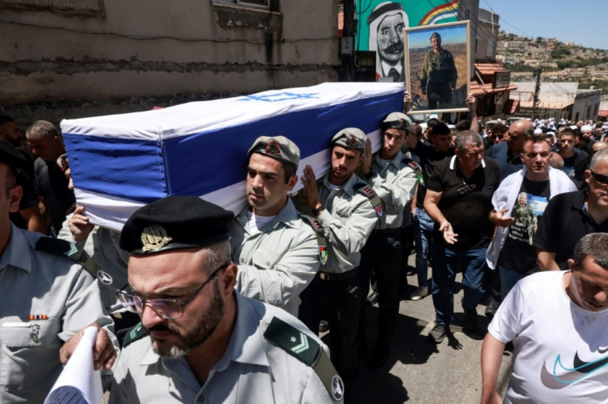 Funérailles à Beit Jann dans le nord d'Israël de l'un des huit soldats israéliens tués la veille dans la ville de Rafah, dans le sud de Gaza, le 16 juin 2024
