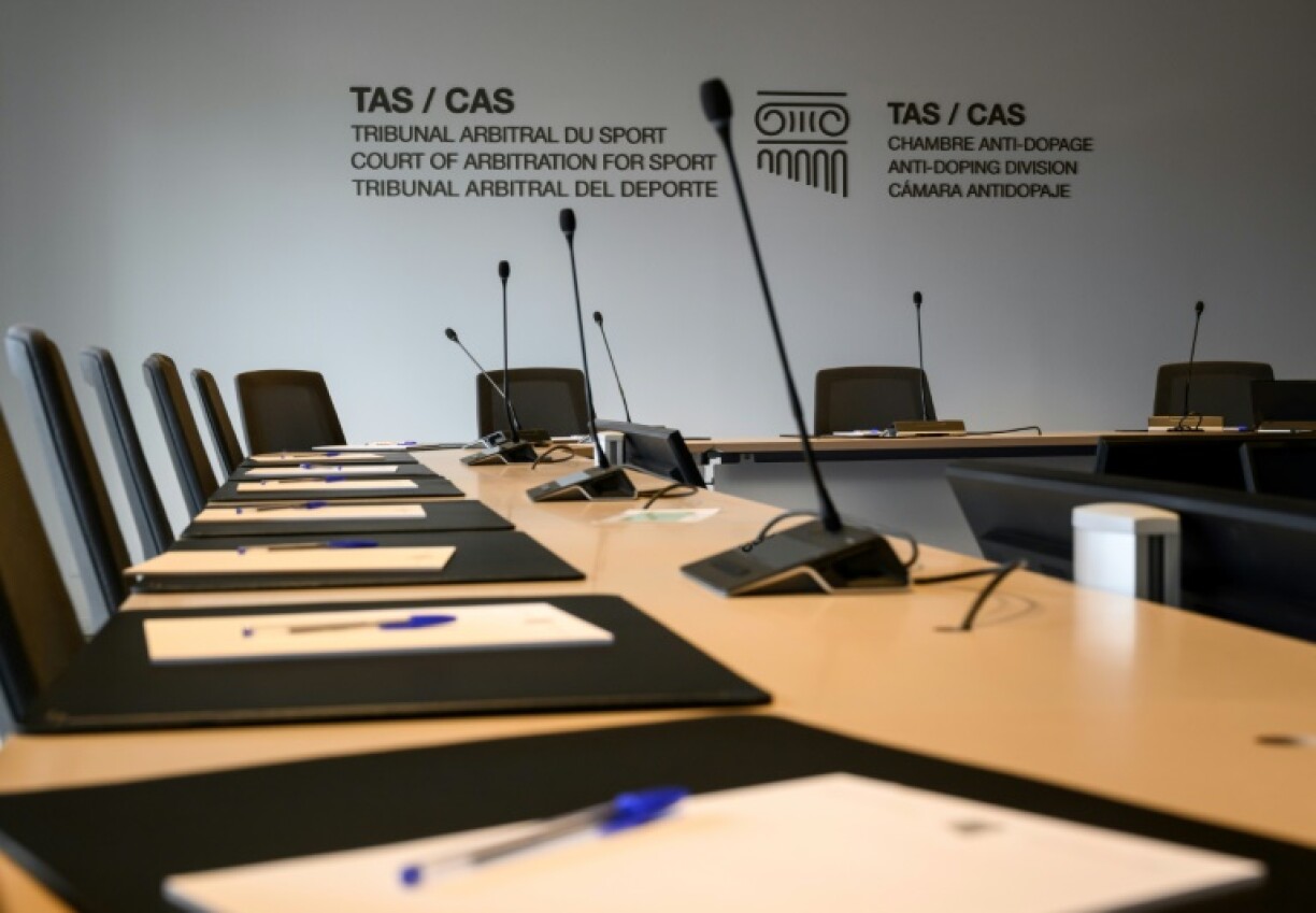 La salle d'audience de la chambre antidopage du Tribunal arbitral du sport (TAS) lors de l'inauguration du nouveau siège de l'instance, le 27 juin 2022 à Lausanne