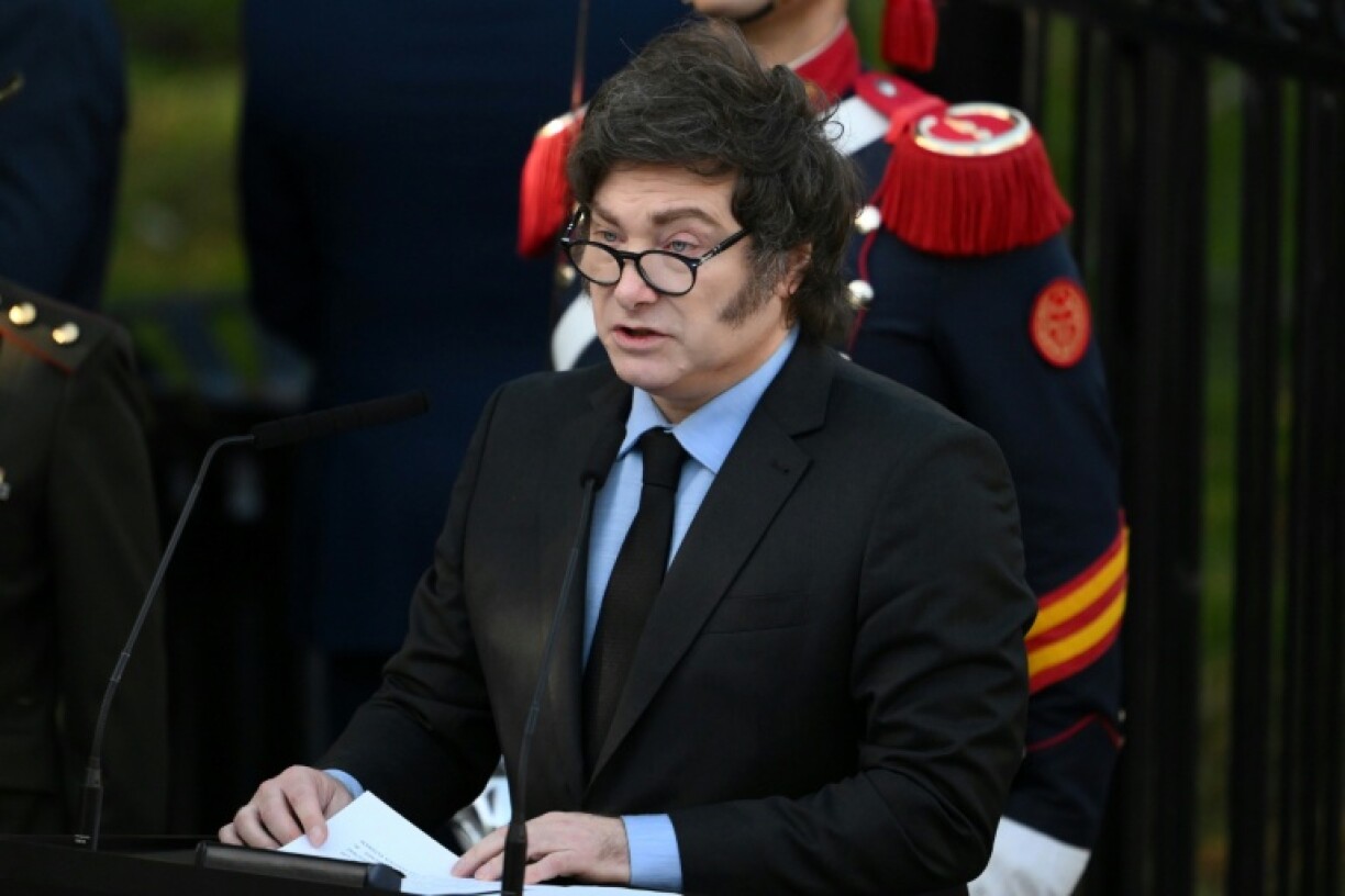 Argentine President Javier Milei's involvement in the cryptocurrency $LIBRA will face a congressional inquiry