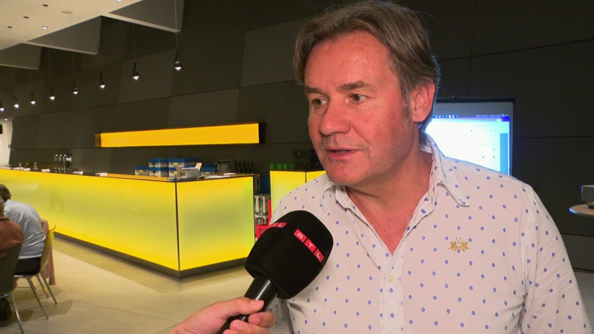 D'Oppositioun geheit dem Buergermeeschter Marc Lies Menacë vir.