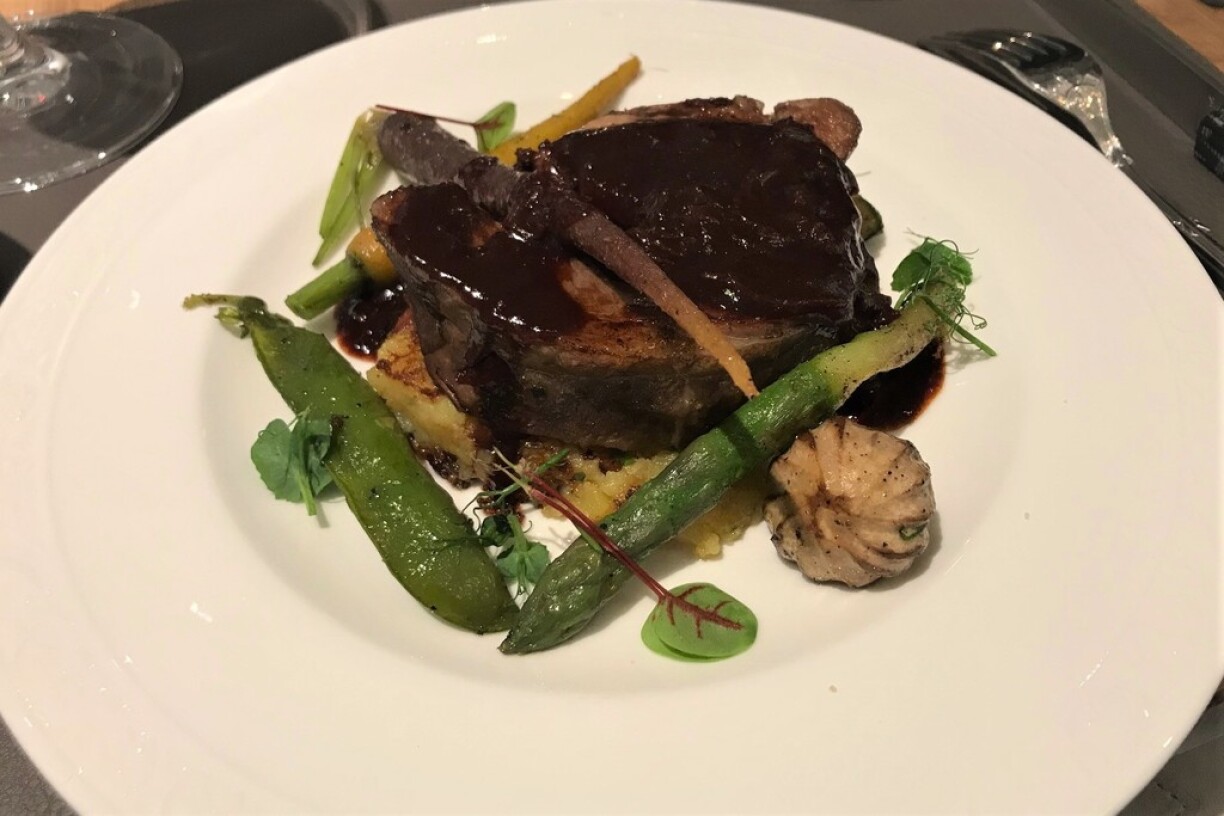 Épaule d'agneau braisée