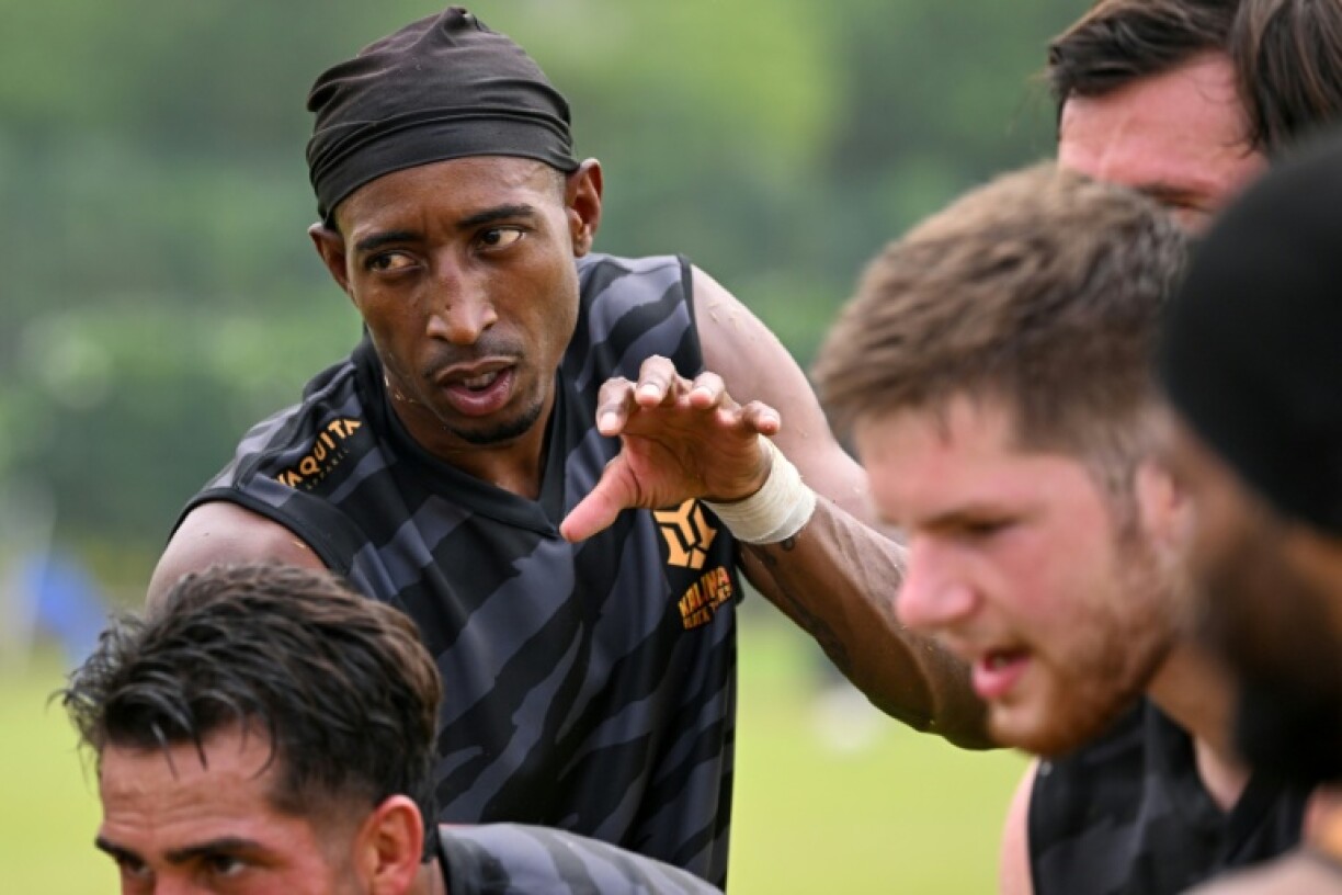 Perry Baker (second left), the two-time World Rugby Sevens Player of the Year, trains with Kalinga Black Tigers in Mumbai