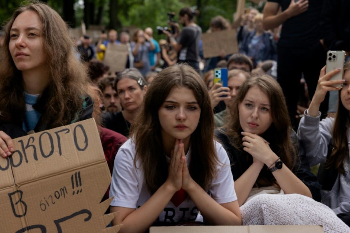 Demonstrators gathered in central Kyiv to urge lawmakers to back the vote