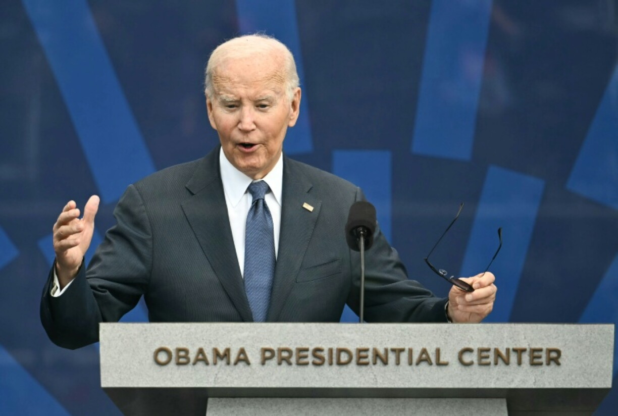 L'ancien président américain Joe Biden s'exprime lors de l'inauguration du Centre présidentiel Barack Obama à Chicago, dans l'Illinois, le 18 juin 2026