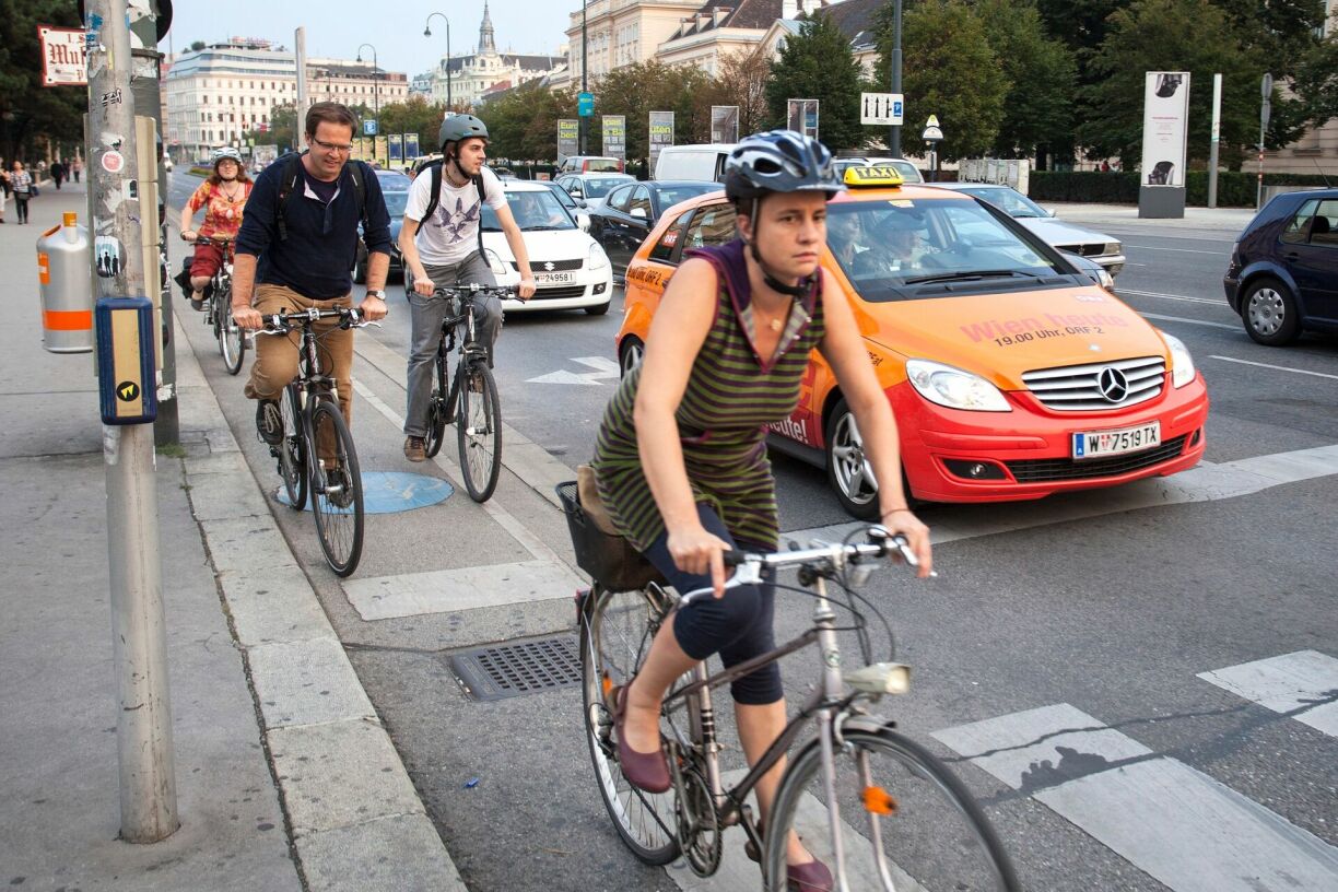 En moyenne, 22% des Européens disent utiliser régulièrement leur vélo tandis que Les Français sont seulement 13% (+2 points par rapport à 2020).