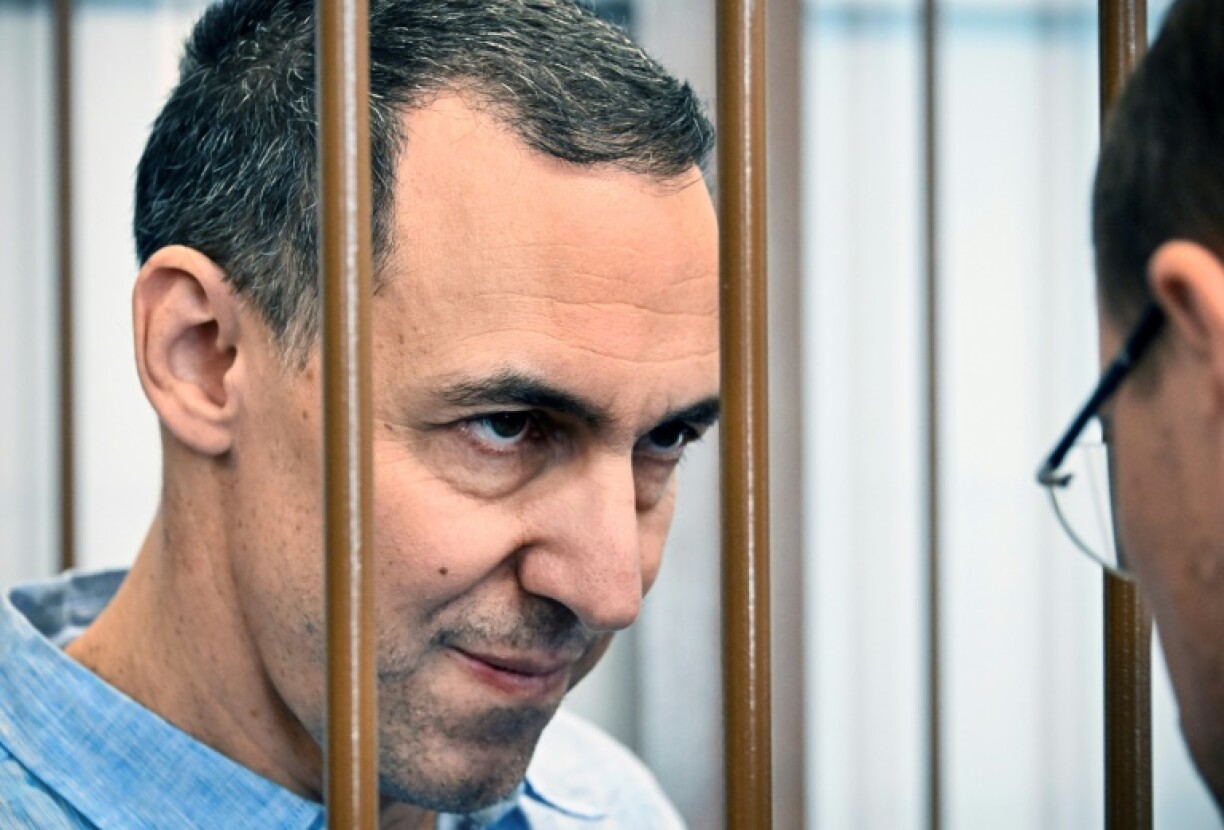 Laurent Vinatier is a veteran researcher on Russia